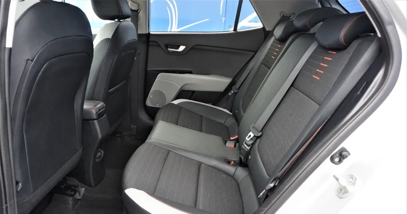 Kia Stonic cena 63900 przebieg: 73000, rok produkcji 2018 z Ostrowiec Świętokrzyski małe 529